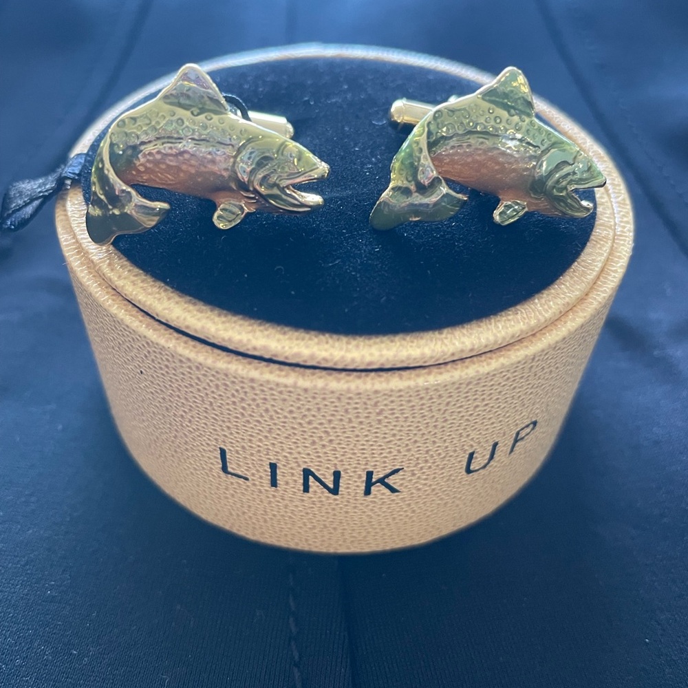 Link Up Fish Cufflinks